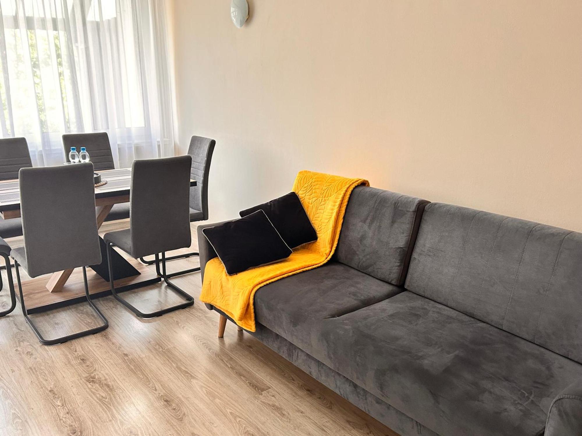 Apartament Tychy Miasto 60M2 Екстериор снимка